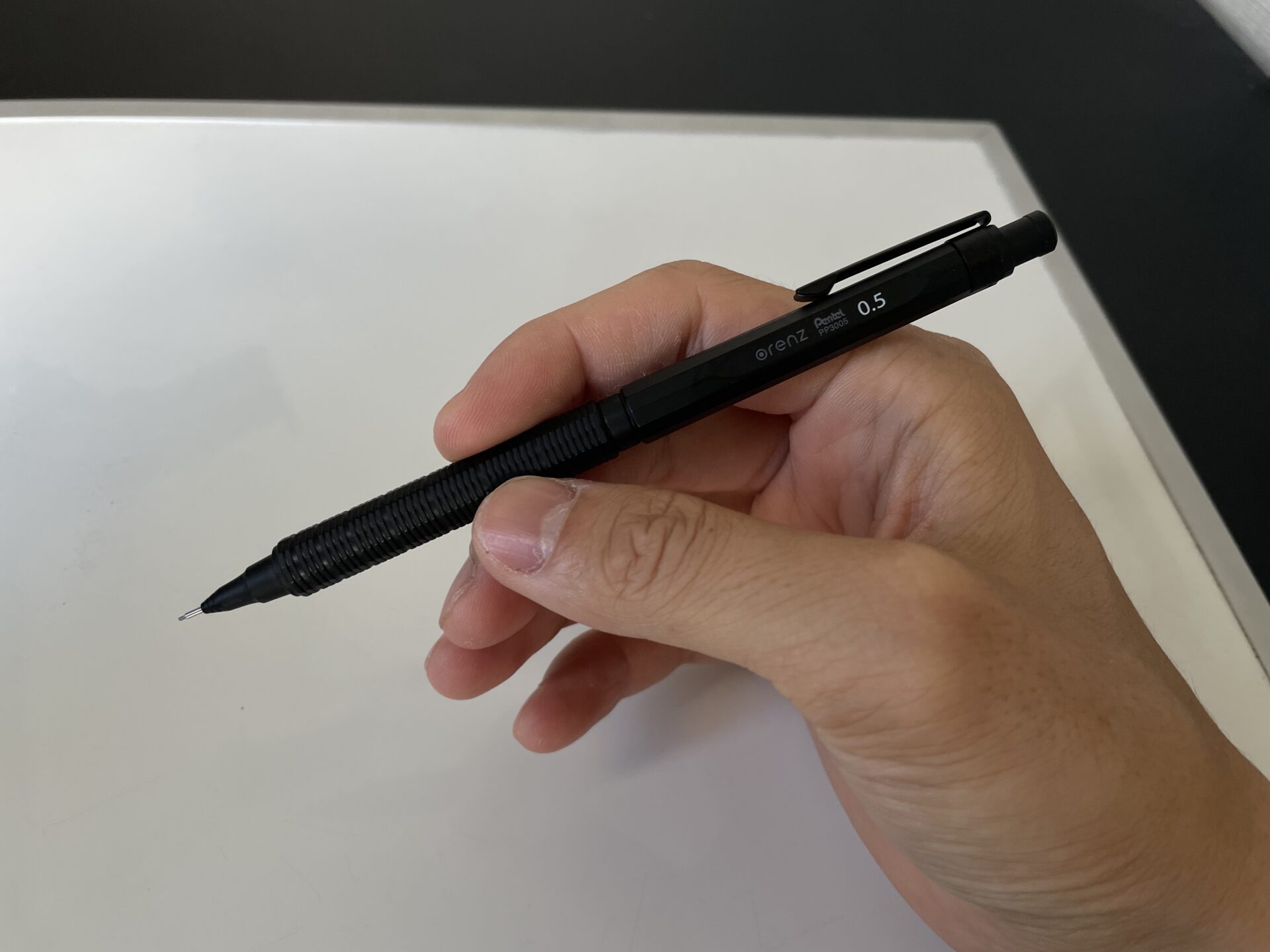 おすすめシャープペン オレンズネロをイラストを描くのに使ってみた感想 つっしーのブログ